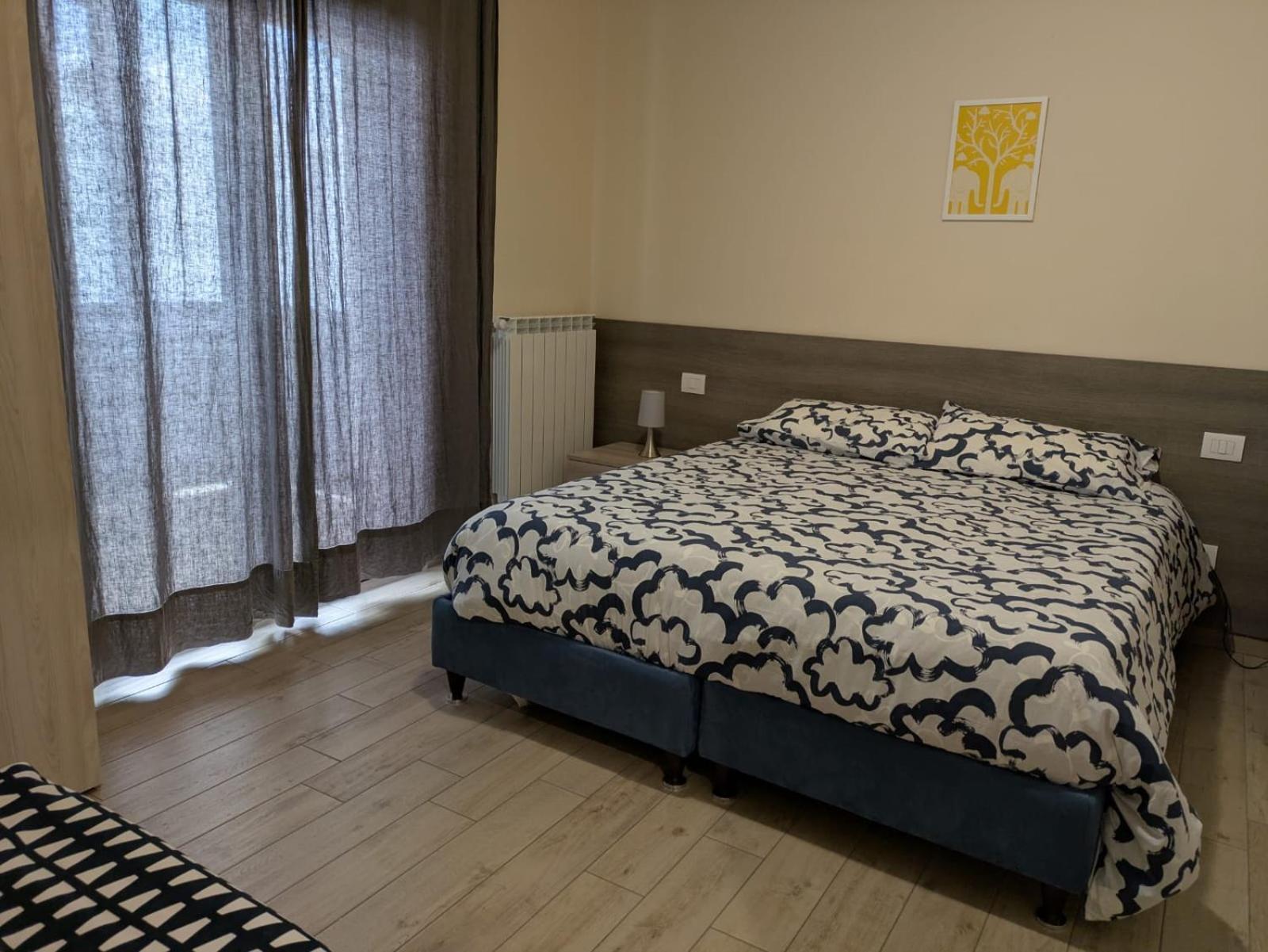 Home Sweet Home Фиумефредо ди Сицилия Екстериор снимка